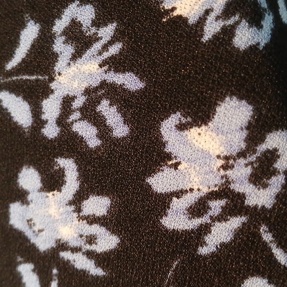 Navy and lavender long sleeve top - Picture 7 of 7